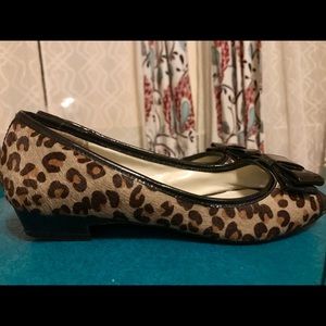 Steve Madden leopard peep toe shoes